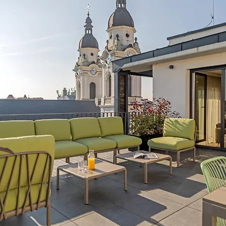 Marone Aparthotel 4*
