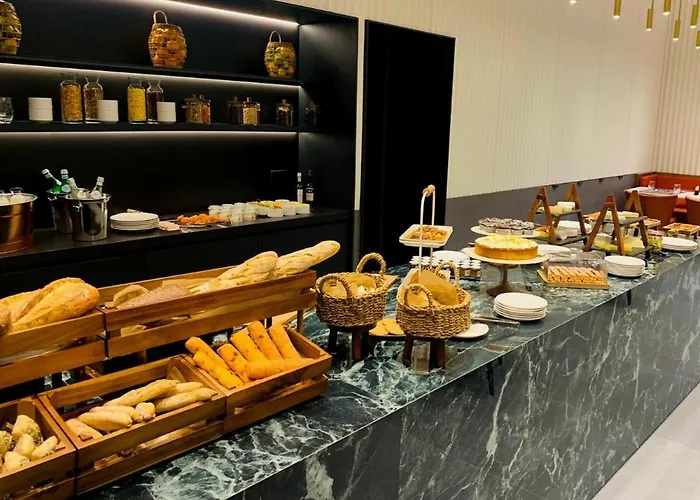 Marone 4* بودابست